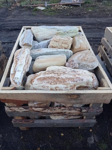 Златолит жёлтый, жёлто-зелёный глыбки и валуны для ланшафтного дизайна купить в Талдом