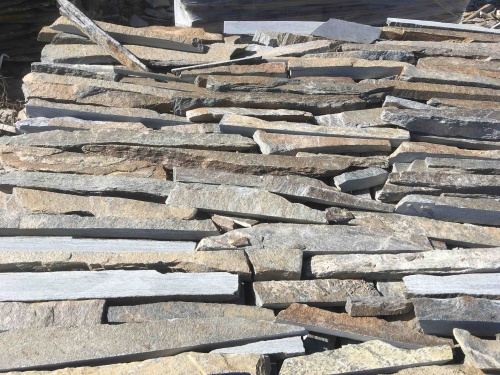 Горбушка златолит мультиколор для облицовки купить в Талдом