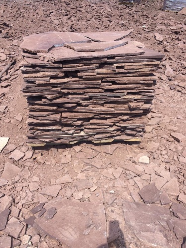 Плитняк лемезит бордовый для цоколя 1,5-2 см купить в Талдом