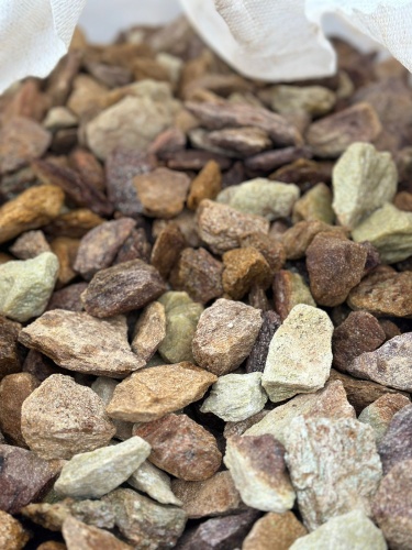 Златолит персиковый декоративная каменная крошка купить в Талдом