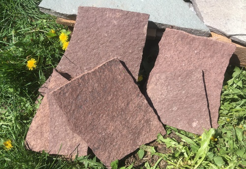 Плитняк лемезит бордовый для цоколя 1,5-2 см купить в Талдом