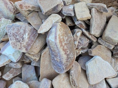 Златолит жёлтый, жёлто-зелёный глыбки и валуны для ланшафтного дизайна купить в Талдом