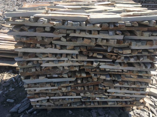 Горбушка златолит золотистый для облицовки купить в Талдом