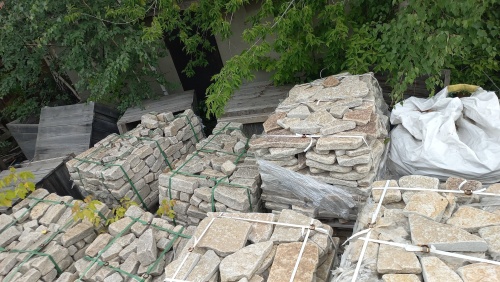 Гранитный плитняк галтованный для парковки купить в Талдом