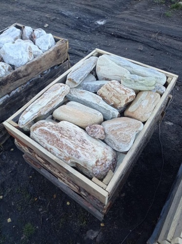 Златолит жёлтый, жёлто-зелёный глыбки и валуны для ланшафтного дизайна купить в Талдом